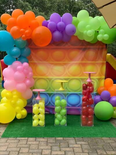 Peppy Birthday Party Décor With Backdrop, Balloons, Display Boxes And Cake Stands