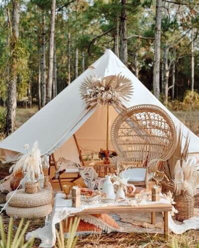 Outdoor Rustic Setup Using Runner, Napkins, Candles, Flowers, Placemats, Plates, & Cushion Covers