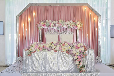 16-Arm Gold Cluster Taper Candle Holder with Clear Glass Shades 78" - Majestic Large Candle Arrangement for Ceremonies